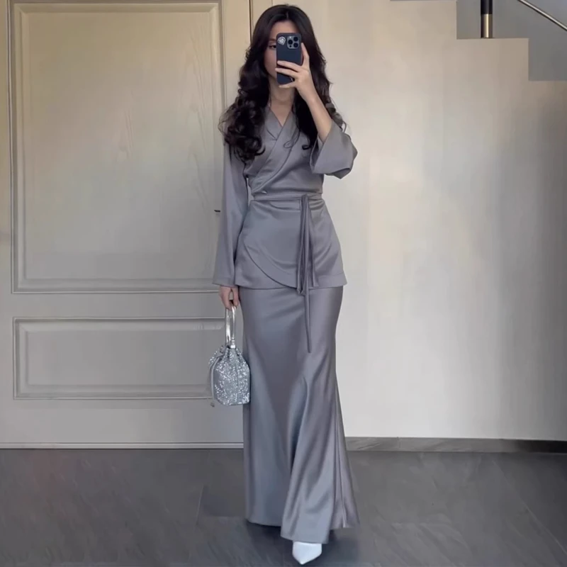 2026 Four Seasons Hot Selling New Solid Color V-neck Long Sleeve Waist Strap Satin Dress