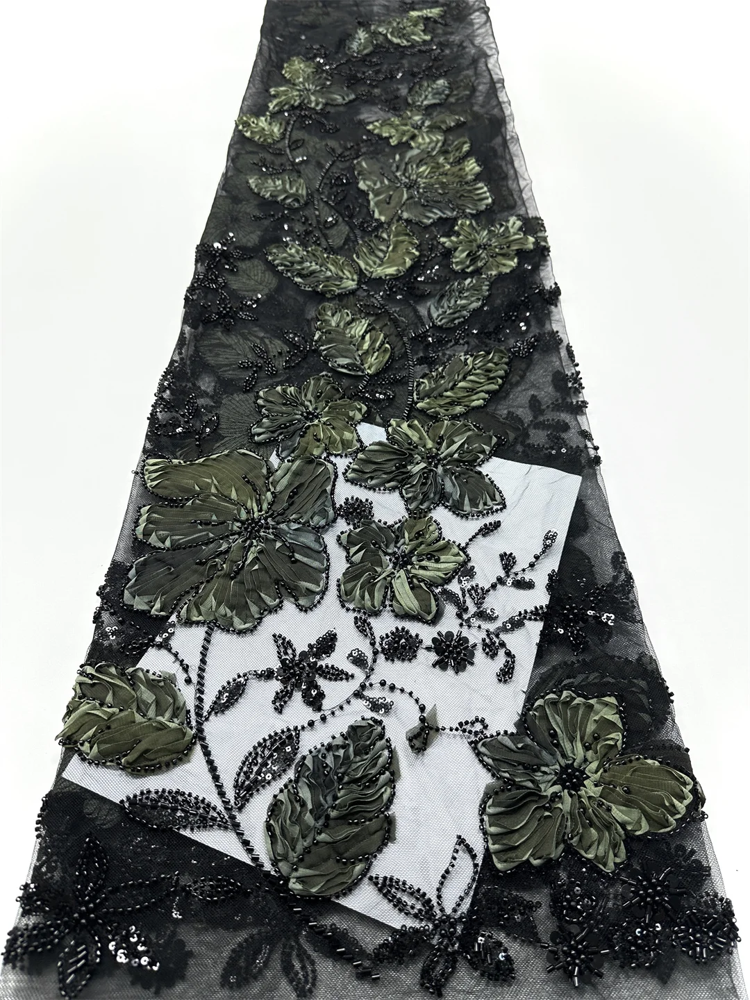 

Luxury African Sequins Lace Fabric 2025 High Quality French Nigerian Groom Beads Lace Fabric For Sewing Wedding Dress Women