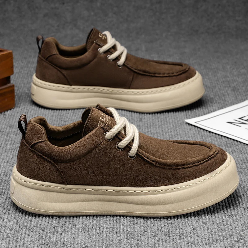 

Luxurious suede leather shoes for men lace-up comfortable casual shoes outdoor classic retro sneakers thick-soled walking shoes