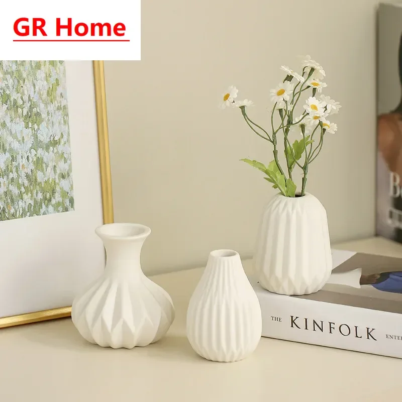 Modern White Ceramic Dried Flower Container, Multipurpose Floral Arrangement Decor for Home Tabletop