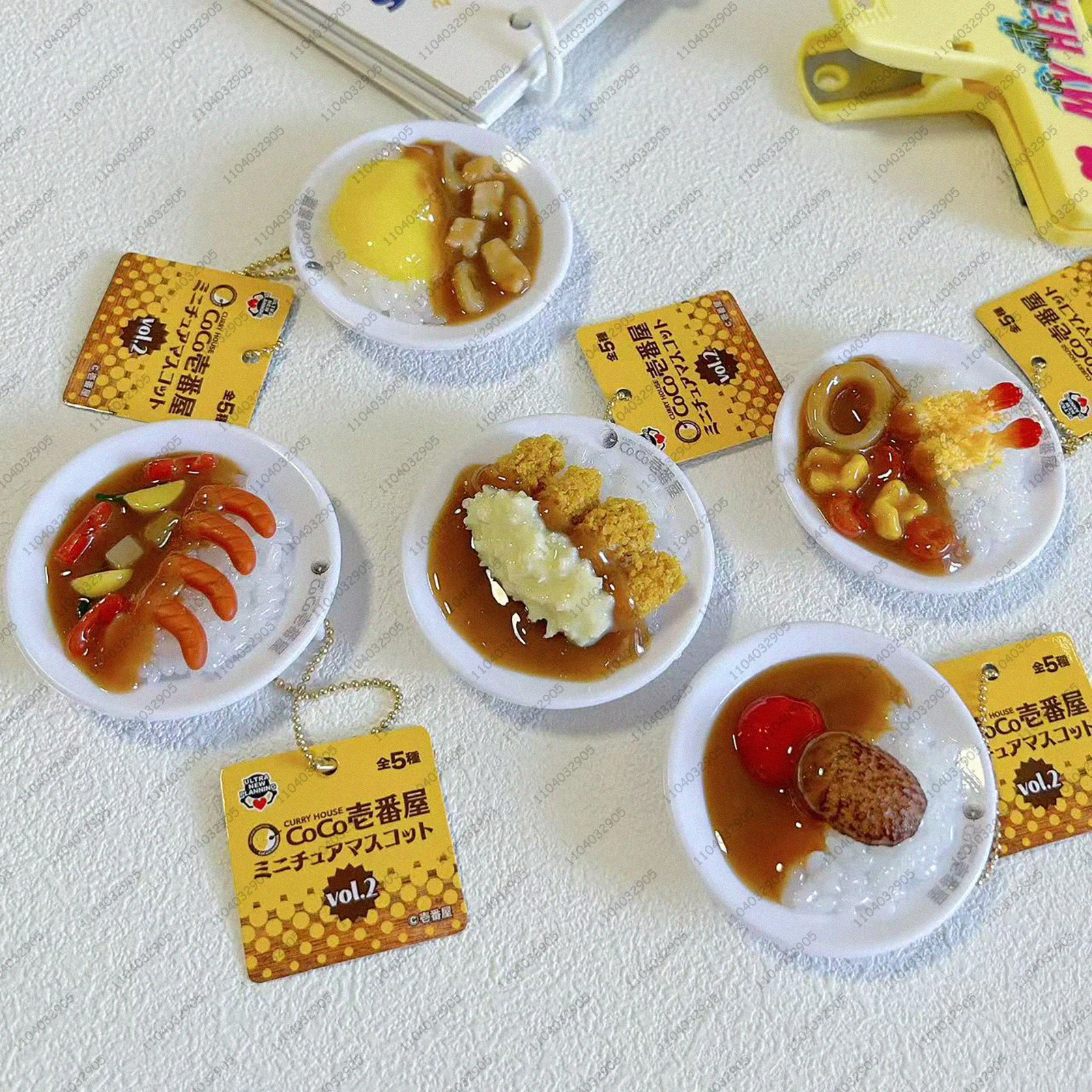 Juguetes Cápsula Japoneses Gashapon: Arroz con Curry y Arroz con Chuleta de Pollo, Juguete de Comida en Miniatura, Llavero, Colgante para Bolso, Casa de Muñecas para Niñas