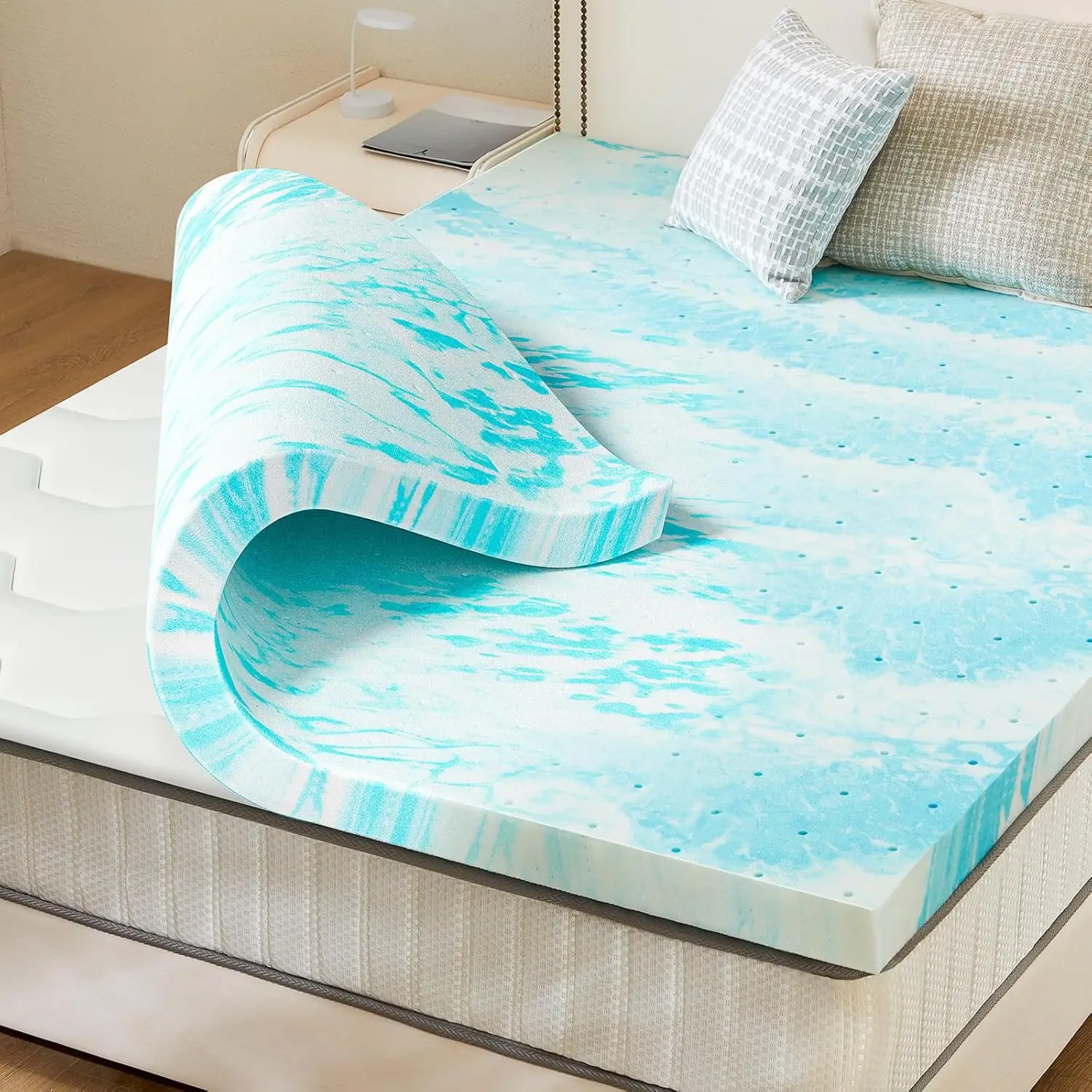 

4 Inch Memory Foam Mattress Topper Queen, Gel Infused Cooling Pad for Bed, Sofa, RV, CertiPUR US Certified, Breathable
