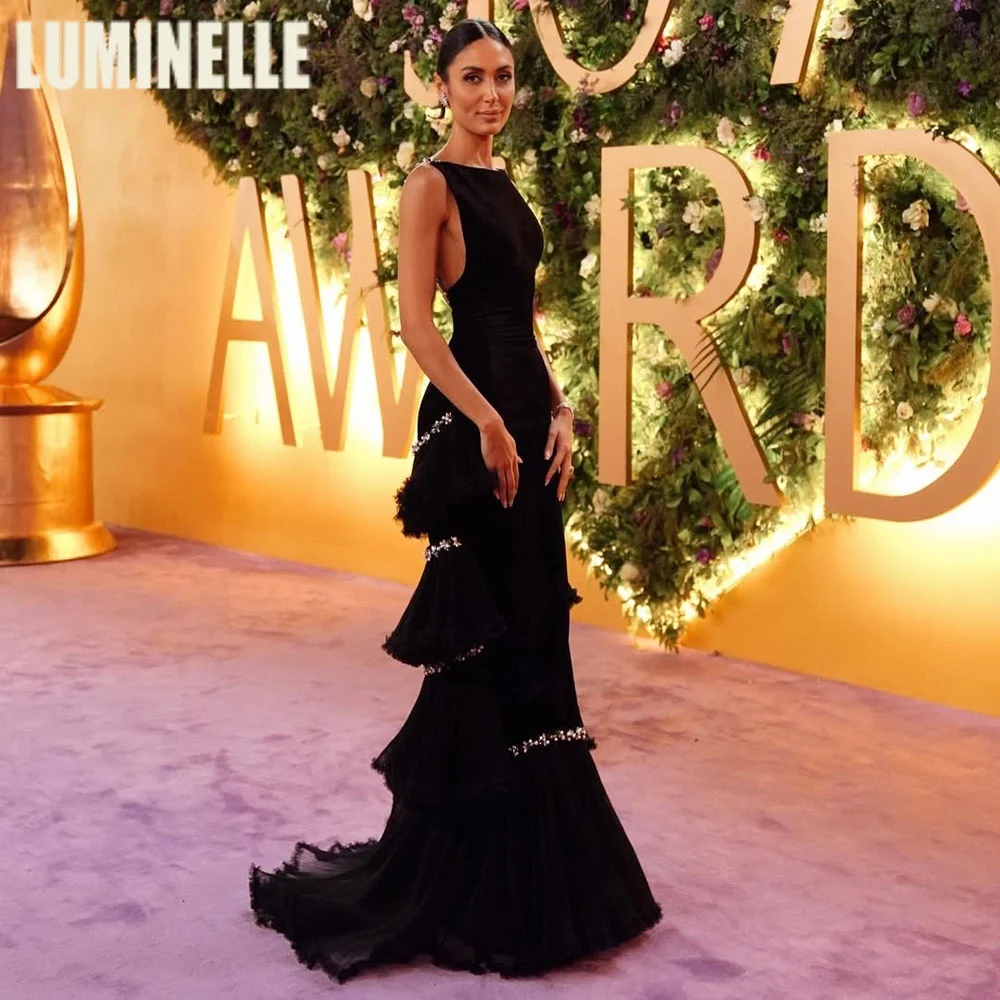 

High Quality Floor Length Sleeveless Tiered Backless Beaded Black Formal Dress Women Elegant Mermaid Cocktail Dress Customized