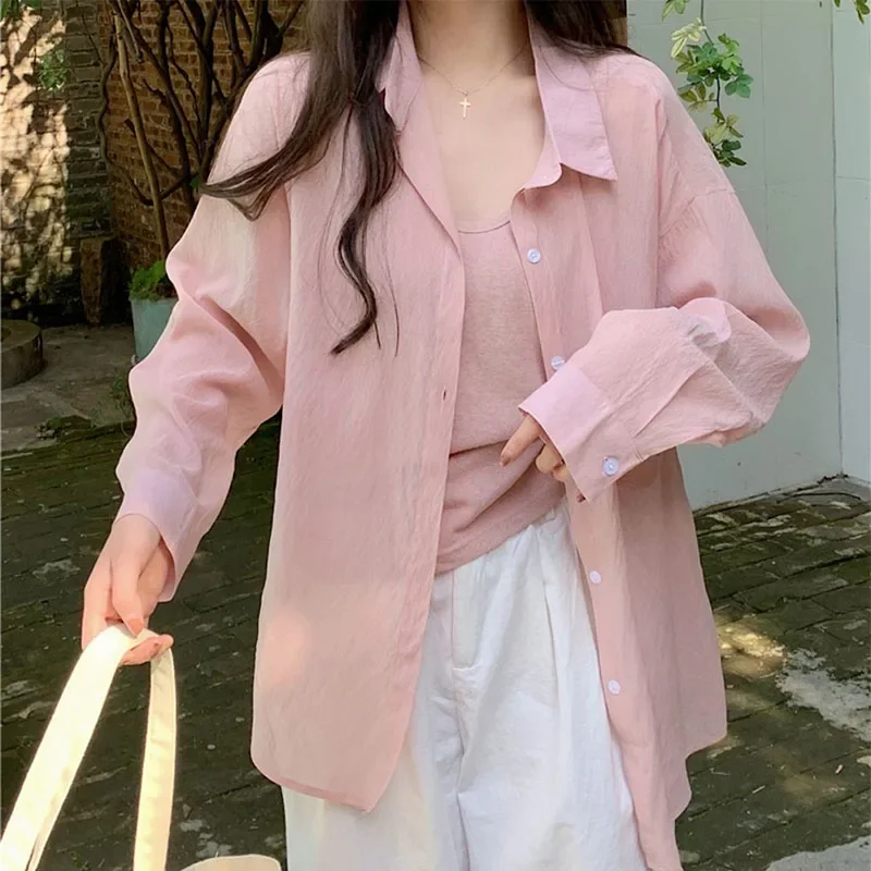 قمصان نسائية للحماية من الشمس ، بلوزة رقيقة بسيطة ، قمم بأكمام طويلة ، قمصان شاطئ فضفاضة ، أحادية اللون ، على الطراز الكوري ، أنثى ، الصيف ،