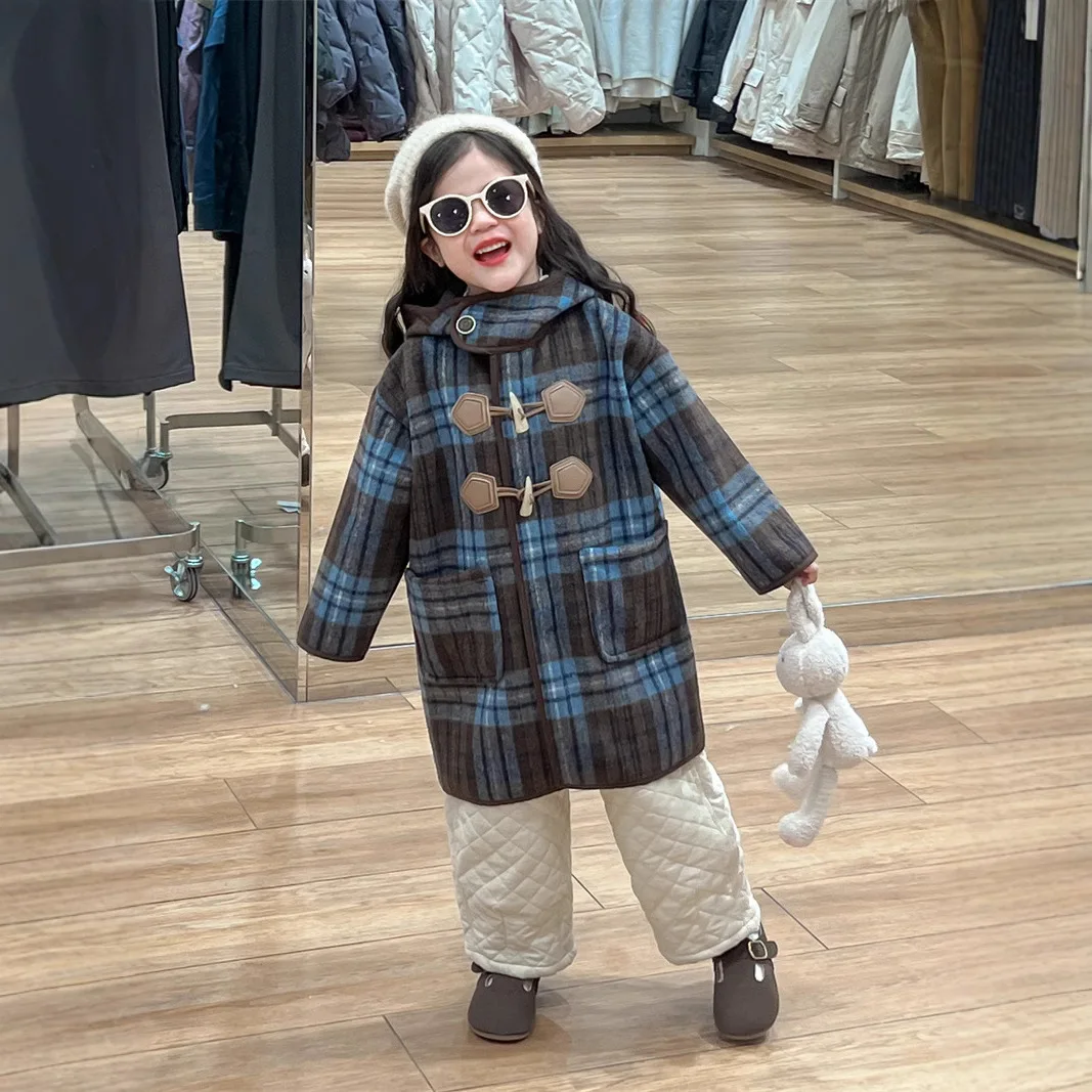 

Пальто для девочек, новинка 2024, зимняя детская одежда, модное плотное теплое пальто с капюшоном для девочек в студенческом стиле, повседневное, простое, на каждый день