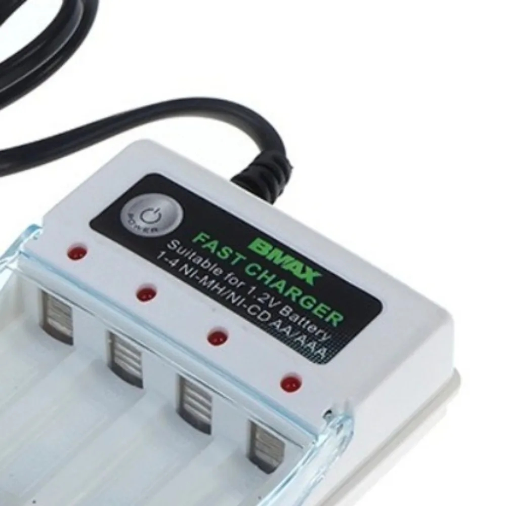 Independent Charging Bays Rechargeable Battery Charger LED Indicators Plastic Housing Battery Charging Box White Spring Contacts