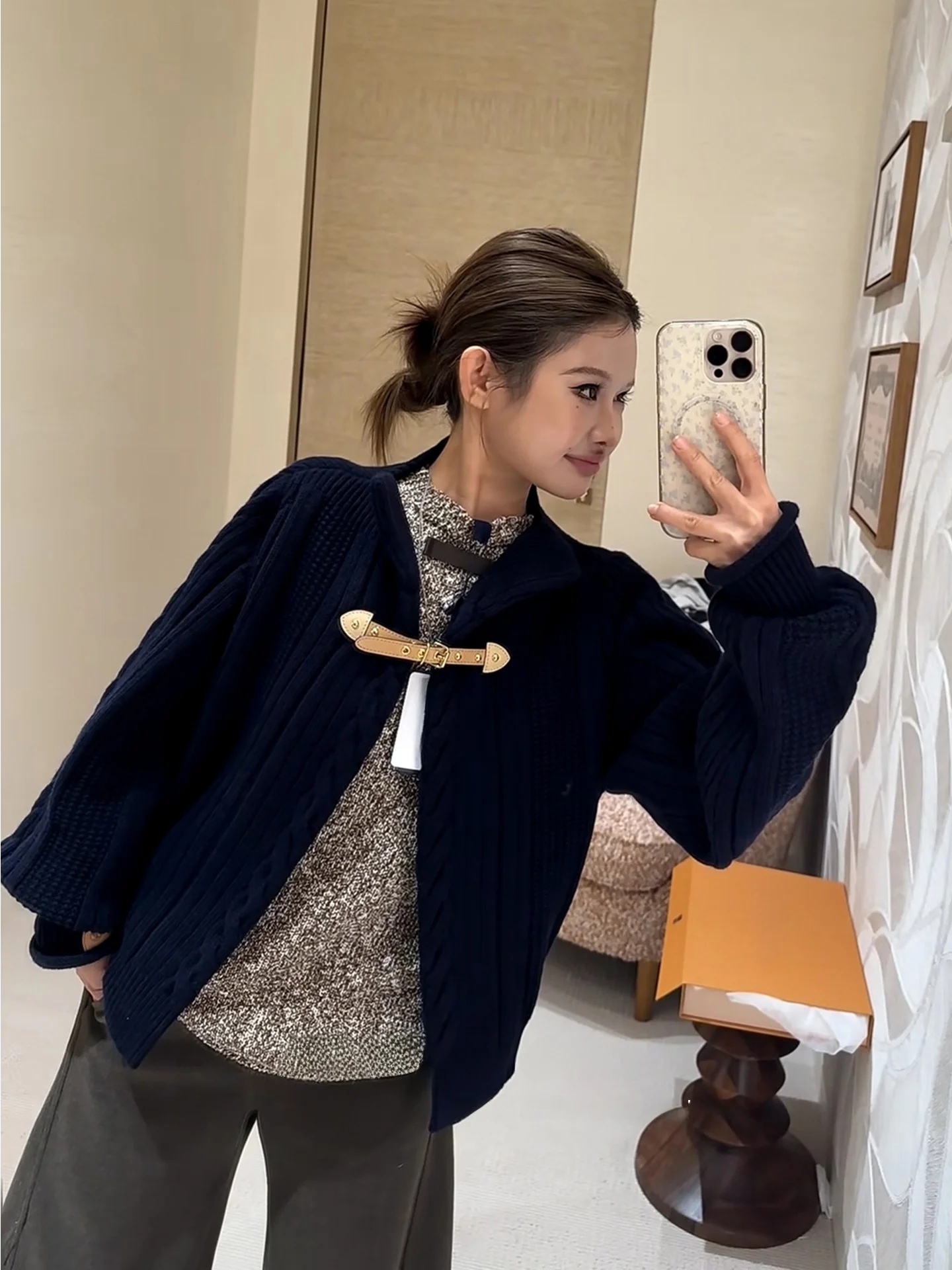 

MUAUU GIRL Commuter Edition Leather Sleeve Cuff Jacket Top Soft Wool Short Sleeve round Neck Warm Outerwear for Women