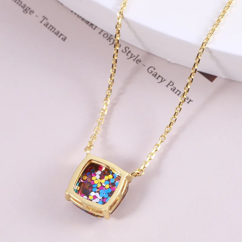 2025 Autumn Winter Simple Fashionable Square Color Glitter Resin Sequin Necklace Clavicle Chain for Girl Cute Gentle Necklace