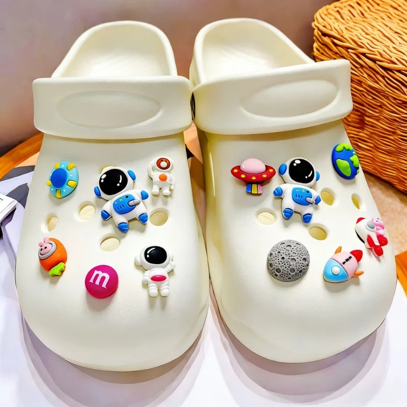 12Pcs/Set DIY Hole Shoes Charms Astronaut Accessories Designer Quality Garden Shoe Decoration Set for Girls Hot Sale 2026