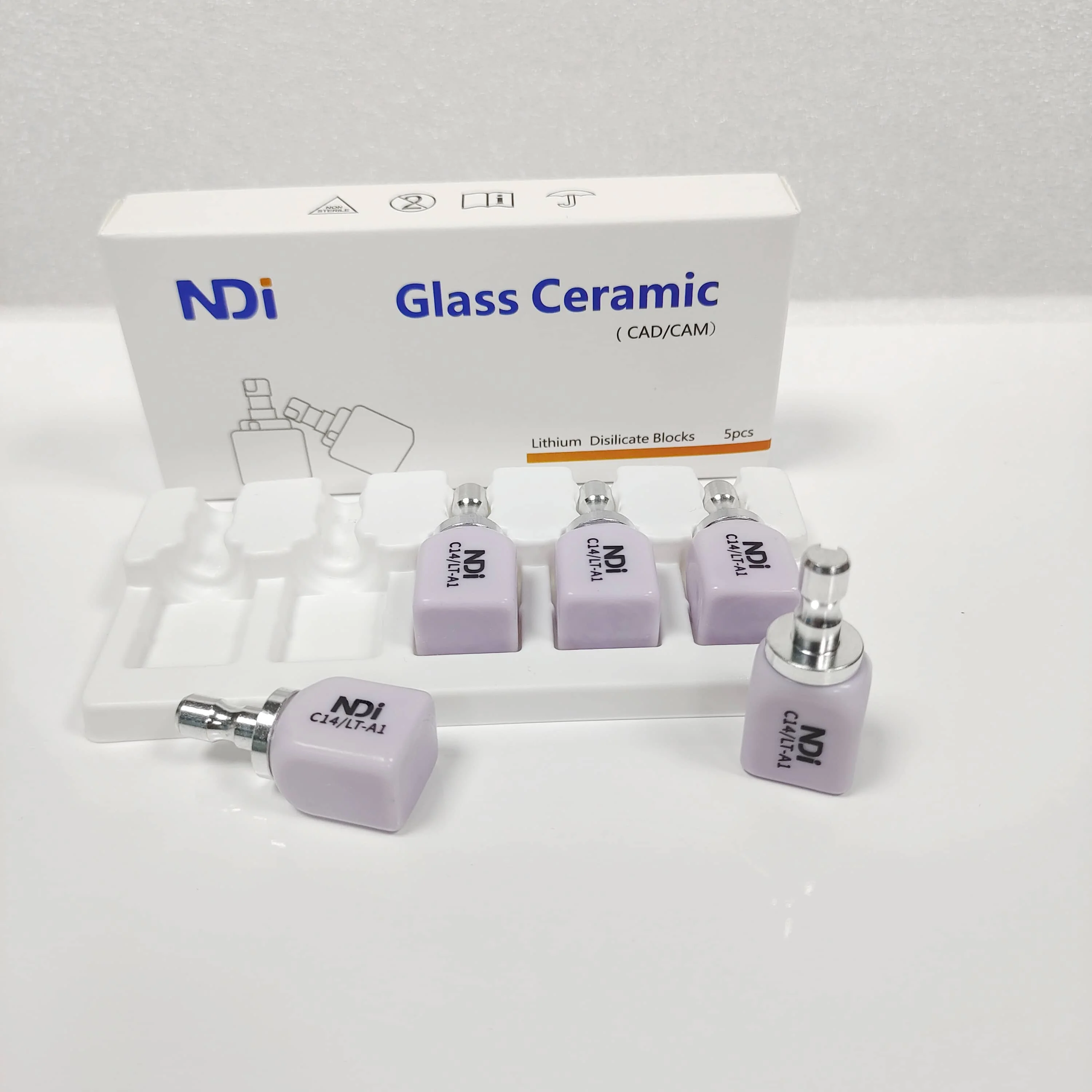 

Glass Ceramics Blocks Lithium Disilicate Blocks LT/HT for CAD/CAM Milling System 5pcs/box Dental Veneer Consumables