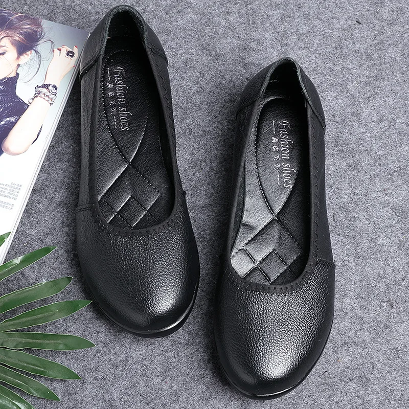 Sneakers 2024 Spring Women Loafers Footwear Flat Shoes Genuine Leather Mother Comfort Casual Shoes Black Shoes