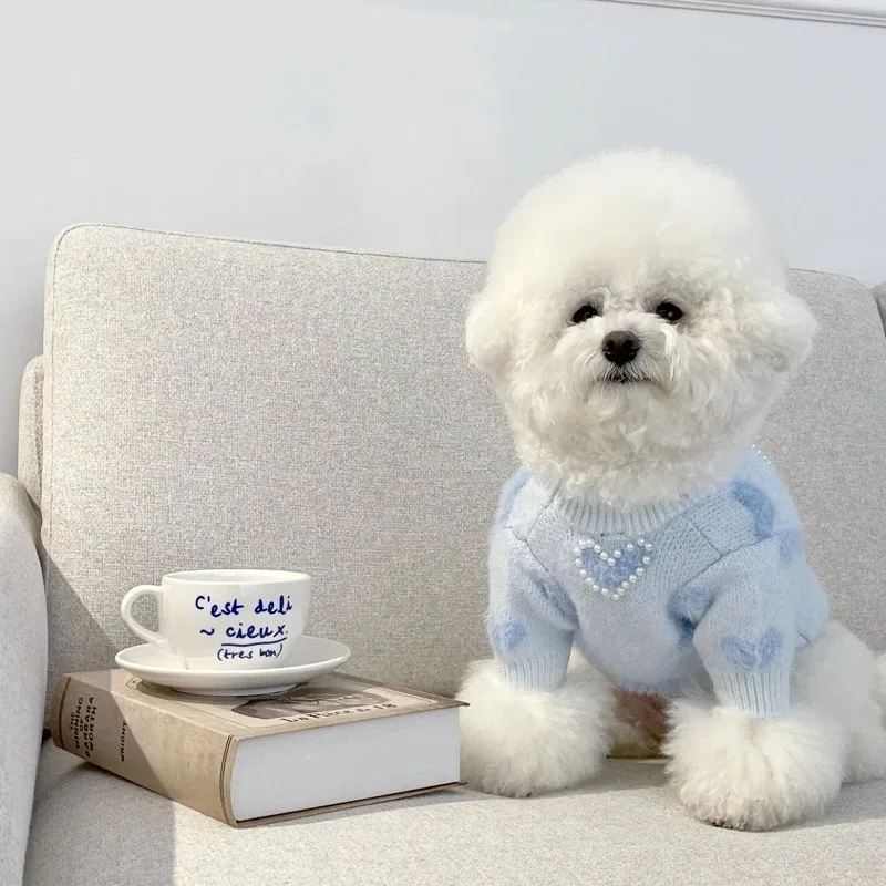 Fashion Blue Love Dog Sweater Teddy Warm Winter Clothes Knitted Dog Clothes Pet Soft Pullover Pet Supplies Luxury Dog Clothes