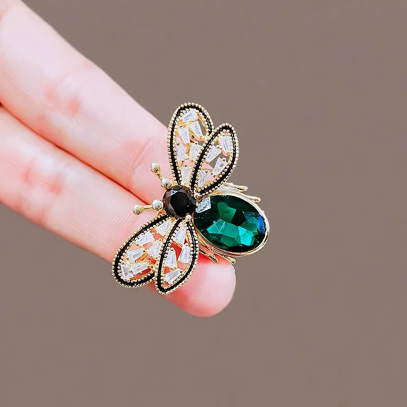 High-End-Brosche mit grünen Kristallen für Damen, neue modische Emaille-Pin-Accessoires, Geschenke – Detail 3
