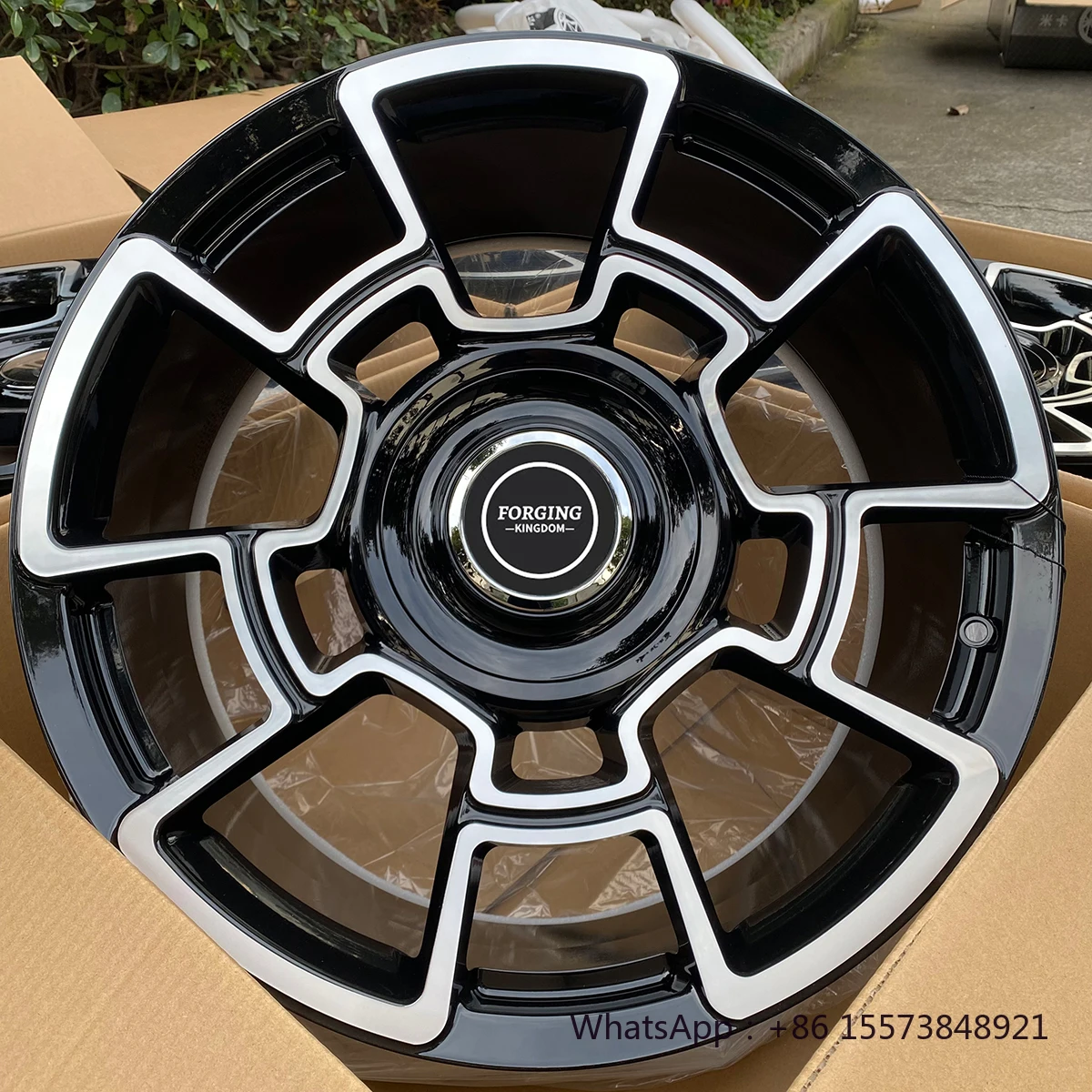 

OEM Custom High Quality 21 22 23 24 26-Pound Alloy Wheels 35mm Forged Rims Wholesale Aluminium Alloy Luxury Car Accessories