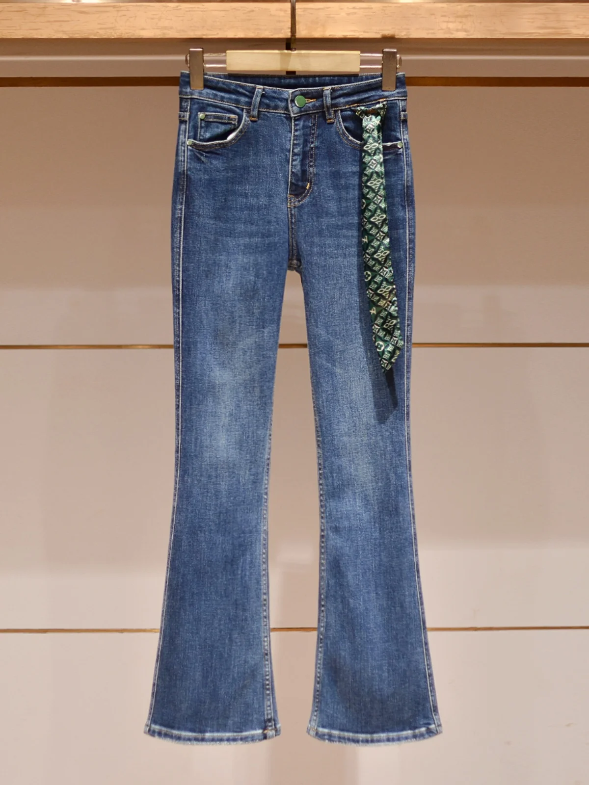 High Waist Slimming Blue Jeans Women's Casual Waed Denim Pants High Waist Bell Bot Comfortable Long Trousers for Women