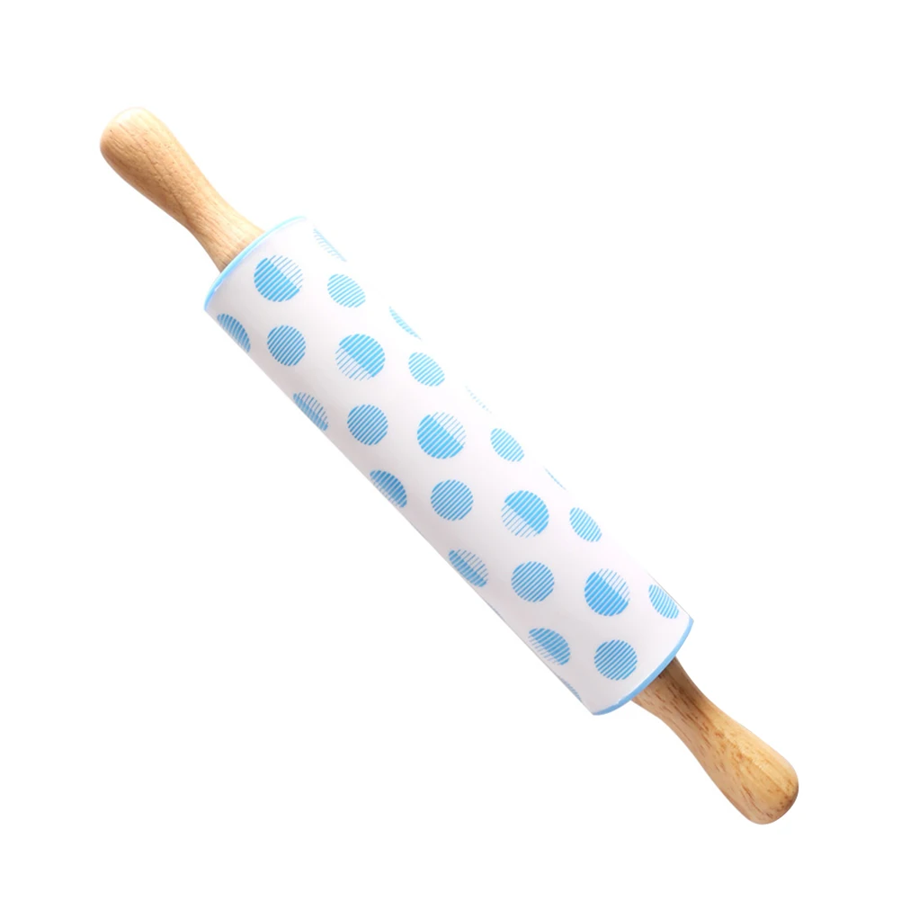 

1Pcs Wooden Rolling Pin Embossed Christmas Design Dough Roller Baking Pastry Tool Non Stick Kitchen Baking Roller