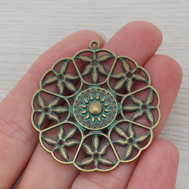 5 x Green Verdigris Patina duży metalowy pusty kwiat okrągłe wisiorki Charms dla naszyjnik DIY komponenty do wyrobu biżuterii 47x44mm