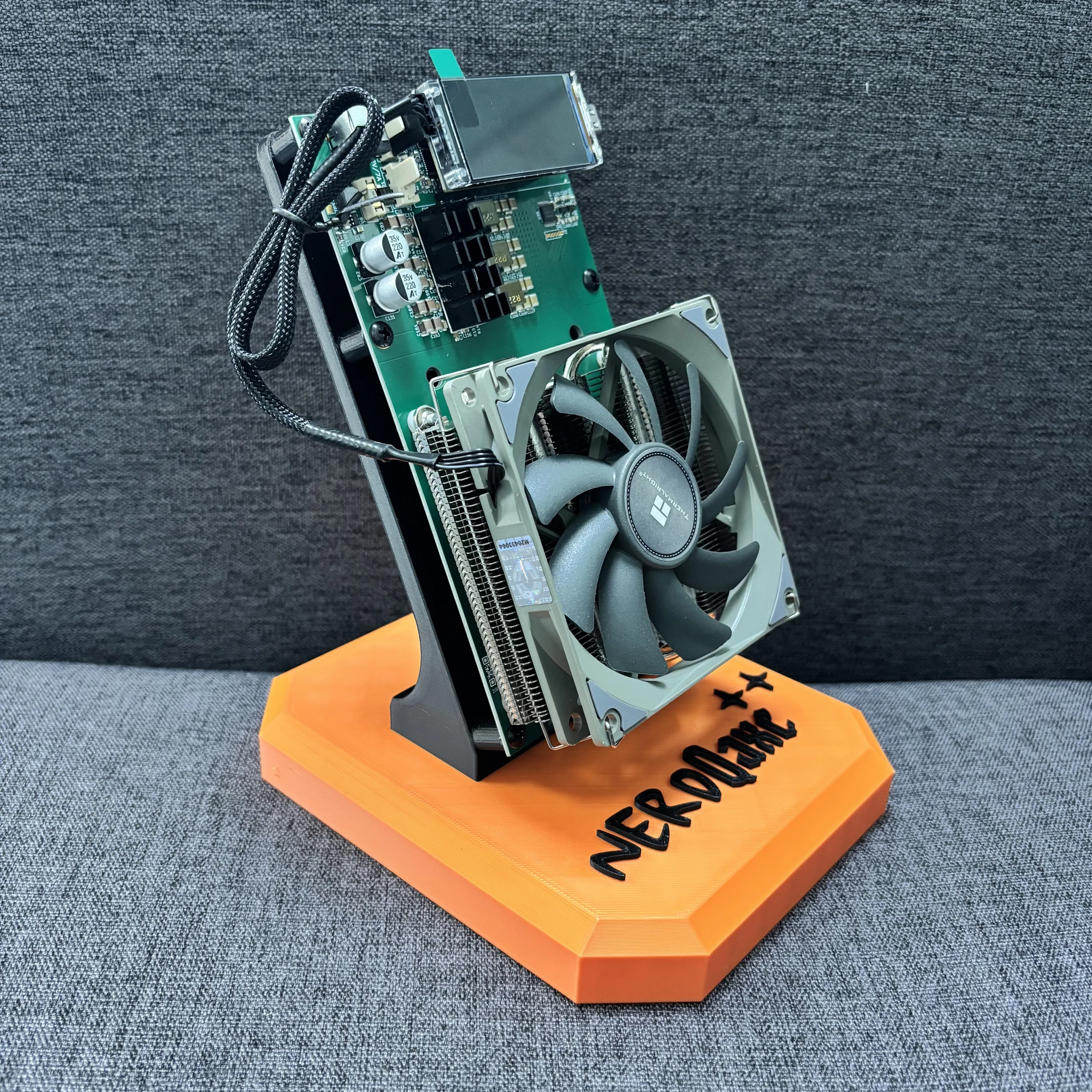 NerdQaxe ++ 4.8TH/s Bitcoins Miner 4 قطع BM1370 Asic Chip Solo BTC 68W 2.4G WiFi آلة تعدين مفتوحة المصدر #3