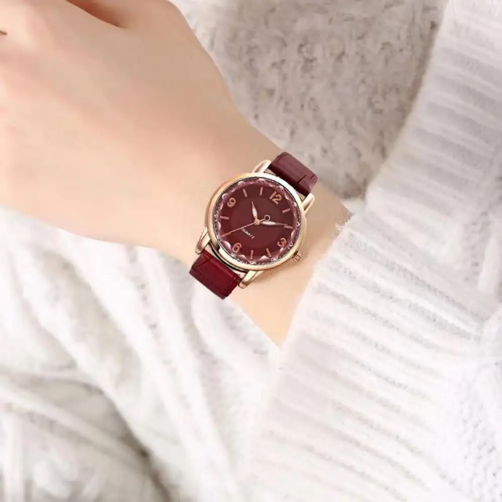 High Quality Faux Leather Strap Wristwatch Casual Student Quartz Watch Multi-color Adjustable Quartz Clock