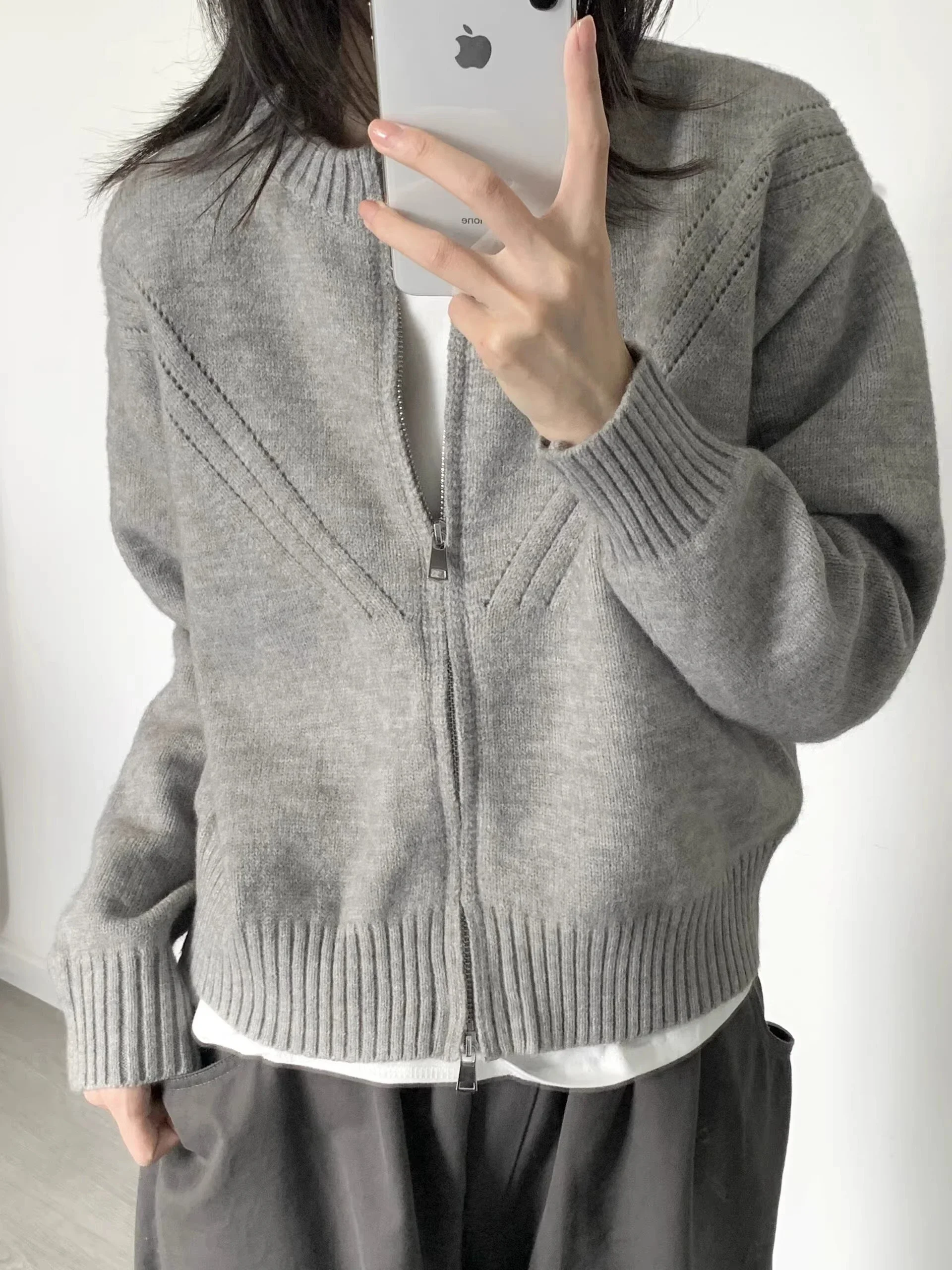 Deeptown Vintage Zip Up Cardigan Women Korean Fashion Gray Knitted Cropped Sweater Casual Solid Color Long Sleeve Tops Autumn