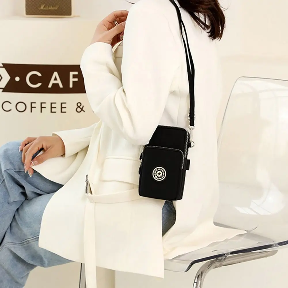 Bags Fabric Phone Purse Cosmetic Bags Solid Color Korean Style Wallets Women Crossbody Bag Wrinkle Arm Bag Small Shoulder Bag