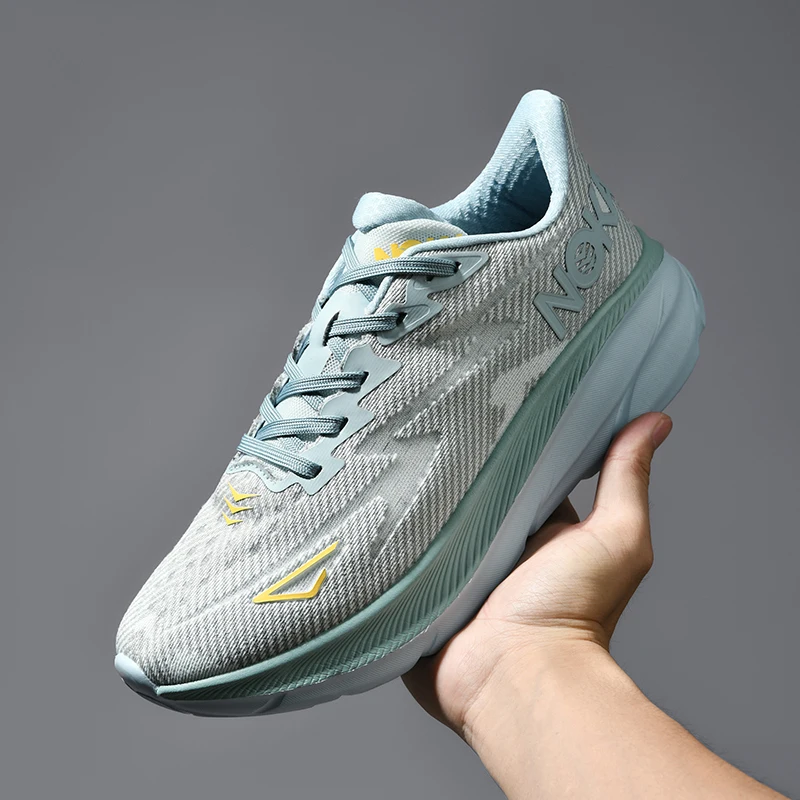 2025 Spring and Summer New Outdoor Fashion Thick Sole Running Sports Leisure Breathable Flying Woven Fashionable Shoes Fitness