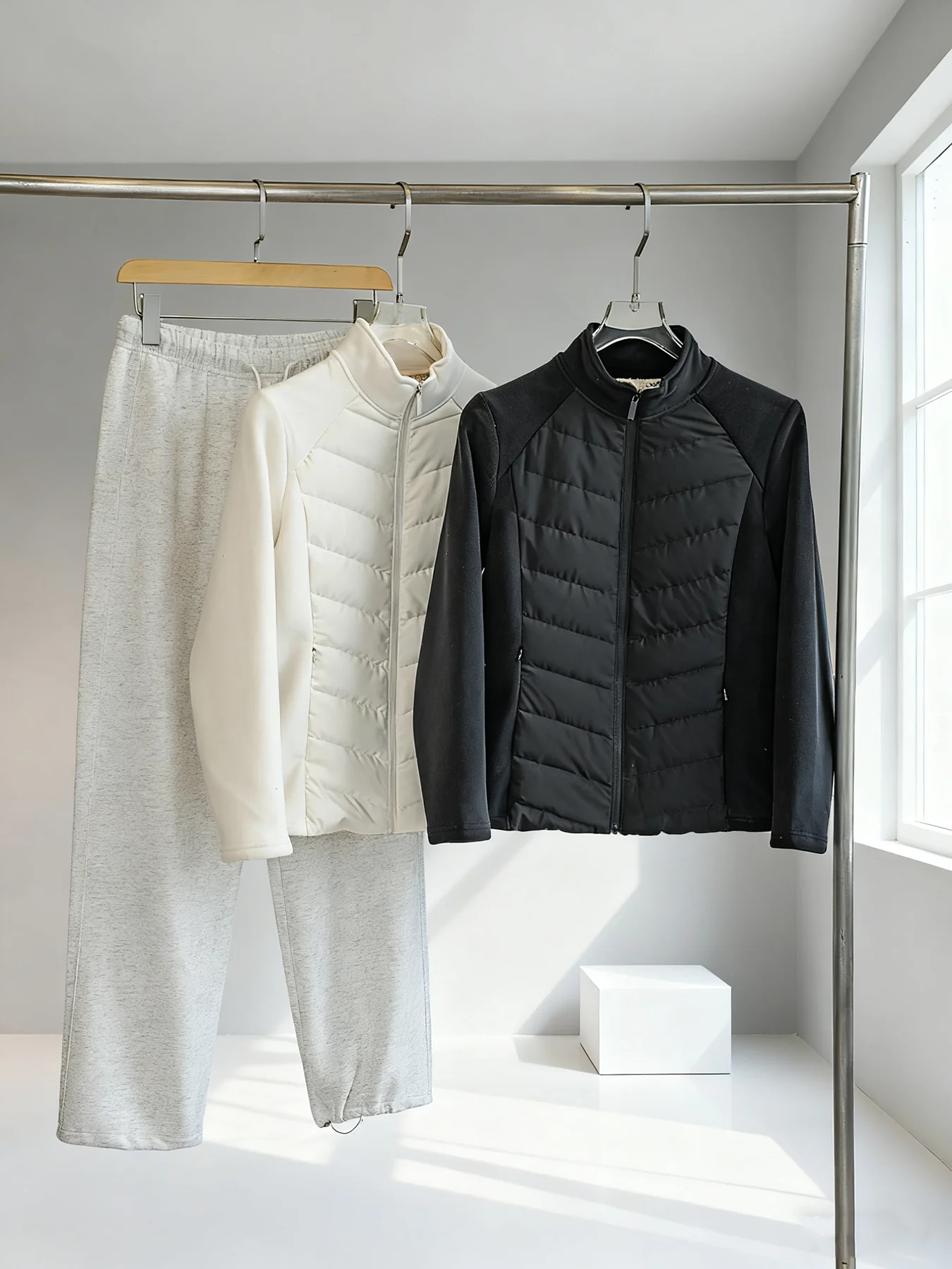 スリムフィット保温レディースダウンジャケットスタンドアップカラー無地スプライス長袖軽量通勤厚手コート