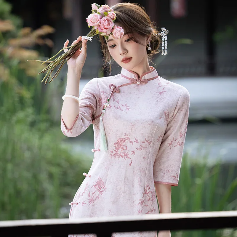 

Осень/зима 2023, новое повседневное улучшенное замшевое платье Cheongsam с вышивкой в стиле ретро для девочек Qipao