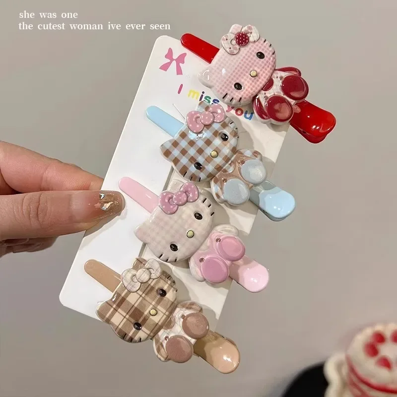 Pinza de Pelo de Plástico con Diseño de Cuadros de Hello Kitty de Sanrio, Estilo Kawaii, de Dibujos Animados, Linda, Japonesa, Dulce, para Flequillo y Lateral, Decoración para el Pelo, Regalo