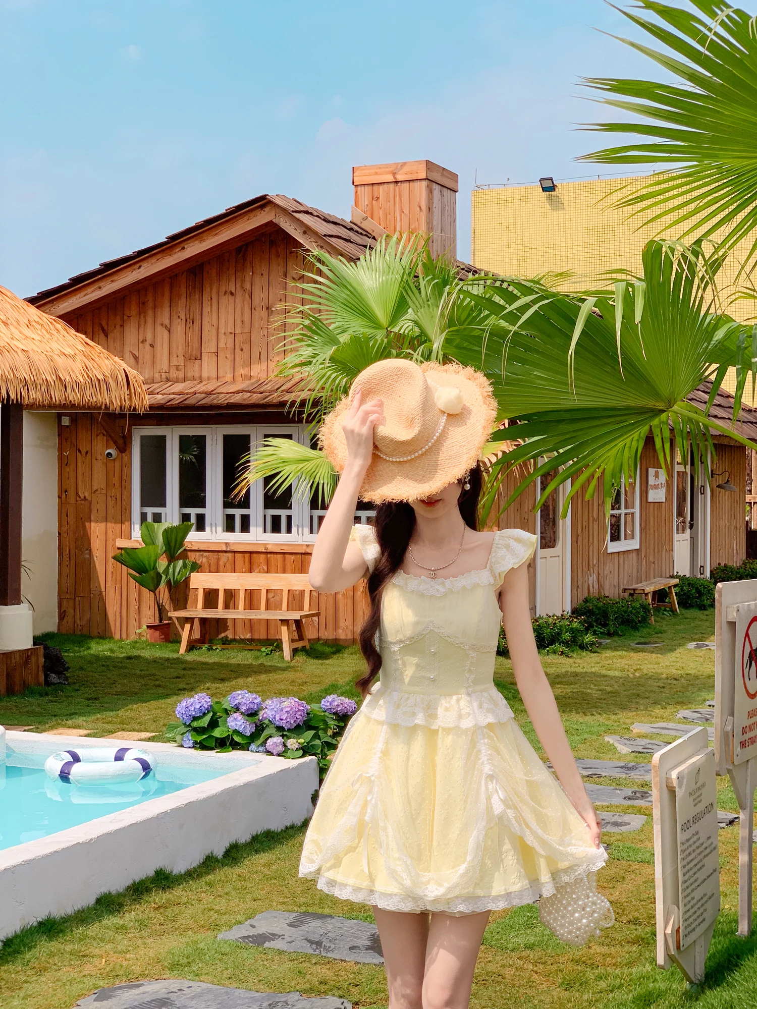 

Желтое кружевное платье в цветочек, в стиле принцессы, с завышенной талией, А-силуэт, для свиданий, из полиэстера, без рукавов, с боковой молнией