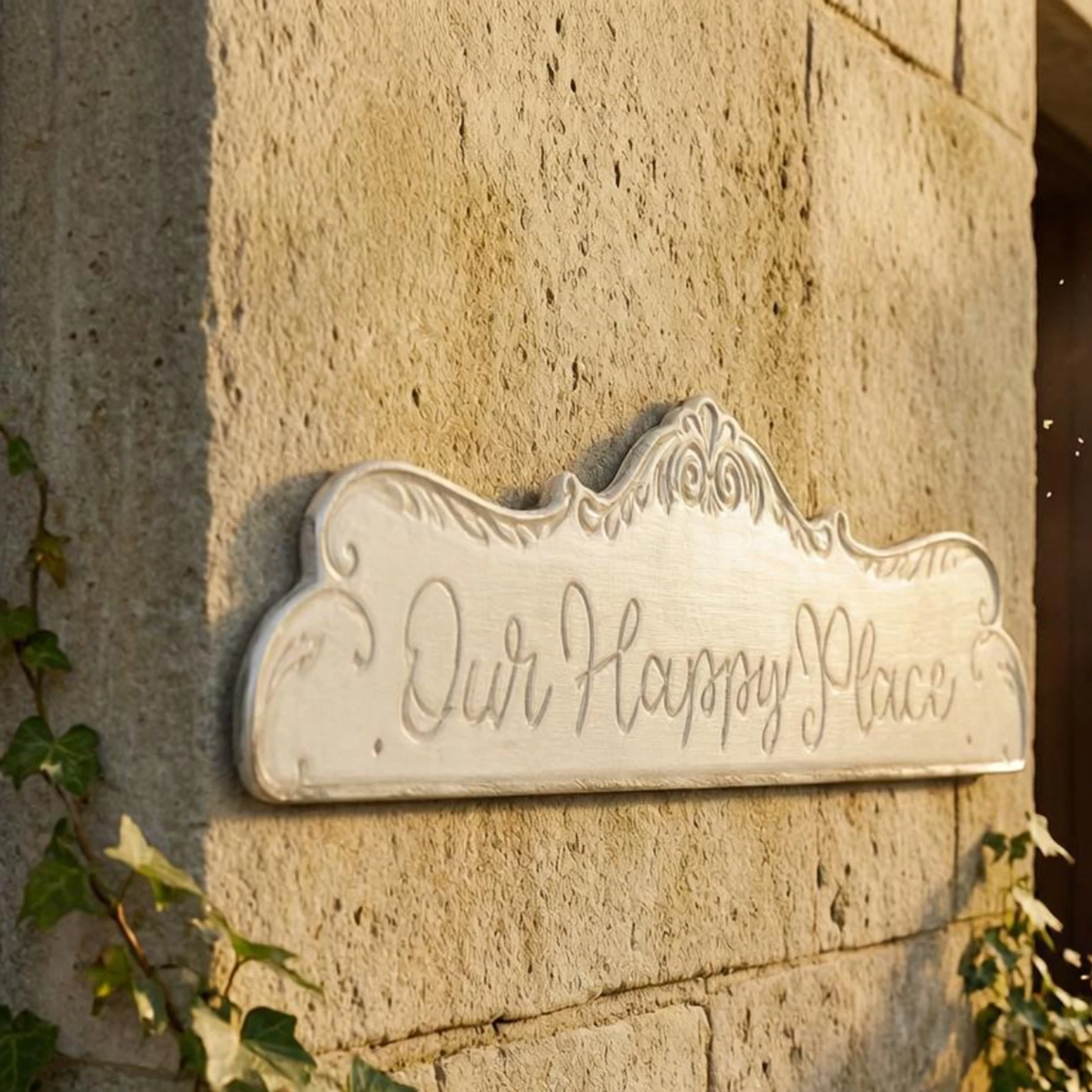 Decorative Metalwall Plaque French-Style Metal Wall Sign House Decoration Cursive Lettering Arched Top
