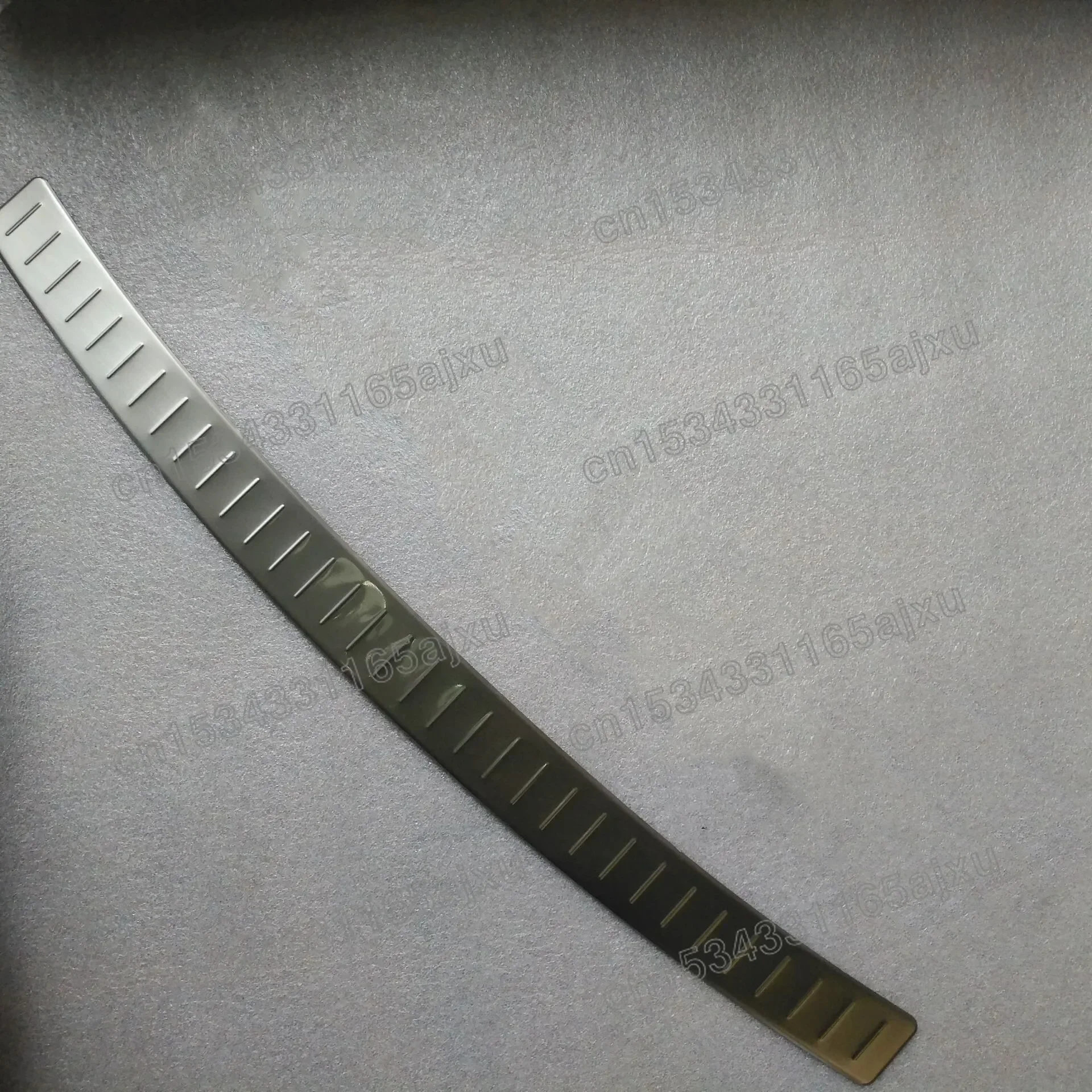 For VW Volkswagen sharan 2012 2013 2014 2015 2016 2017 2018 Rear Bumper Protector Sill Trunk Tread Plate Trim