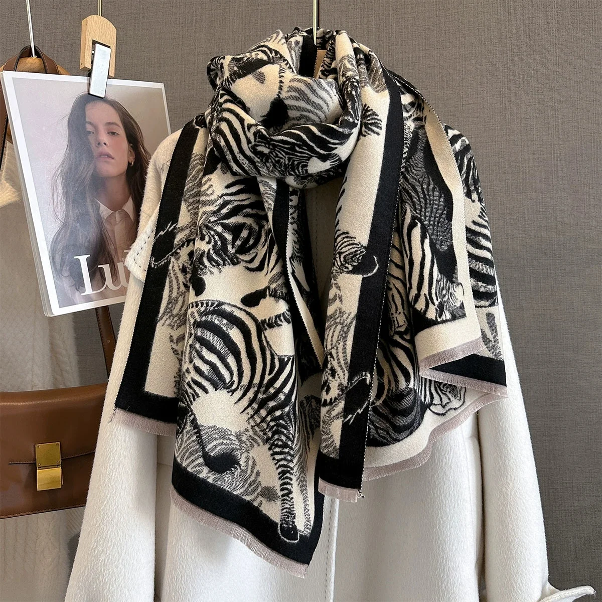 أزياء المرأة الشتاء فو الكشمير وشاح خمر طباعة تصميم شال دافئ التفاف العصرية مثالية لأيام الشتاء الباردة #2