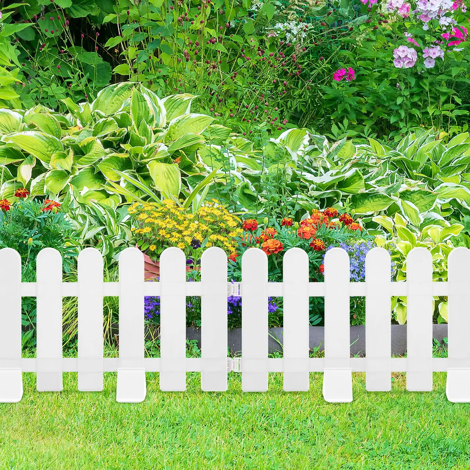 2pcs Plastic Fence Courtyard Indoor Garden Plastic Fence Garden Small Fence With 4 Base White Fence Fence Decoration White