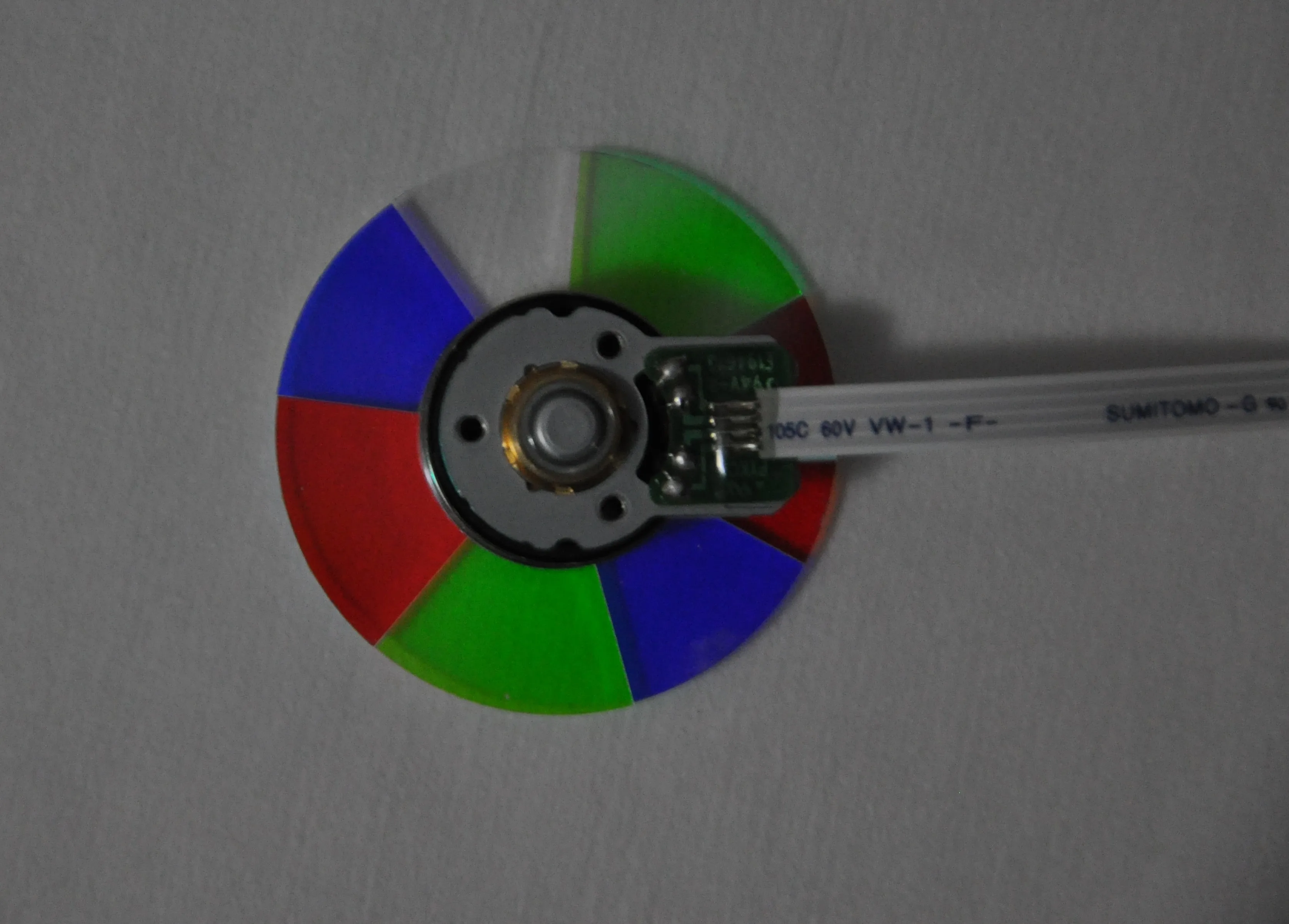 。Brand New & Original for Optoma HD70, DV10 Color Wheel