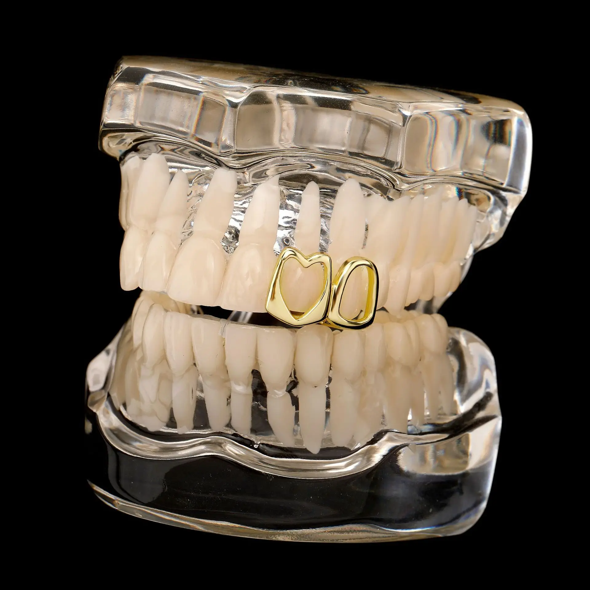 2026 NEW Hip Hop Hollow Heart Tooth Grillz For Women Gold Color Daily Wearable Tooth Jewelry Dental Grillz