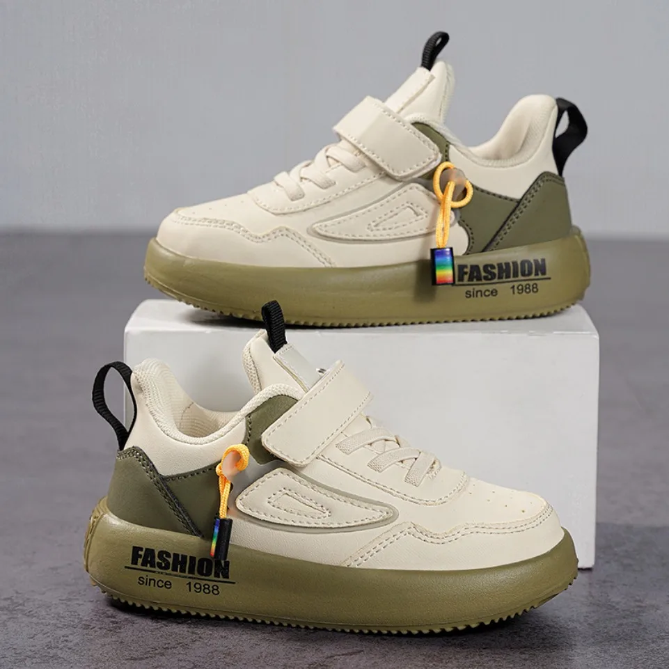 

Kids' Sports Shoes Breathable Comfortable Skateboarding Shoes with Non-Slip Sole for Active Play Children's Casual Sneakers