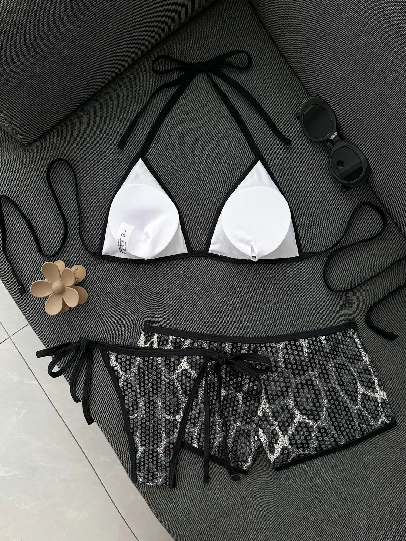 DEKA Sexy Glänzender Pailletten-Bikini mit Leopardenmuster für Damen, 3-teiliges Set mit Push-Up-BH, Badeanzug mit hoher Taille, Strand-Badeanzug, Urlaubs-Bademode – Detail 14