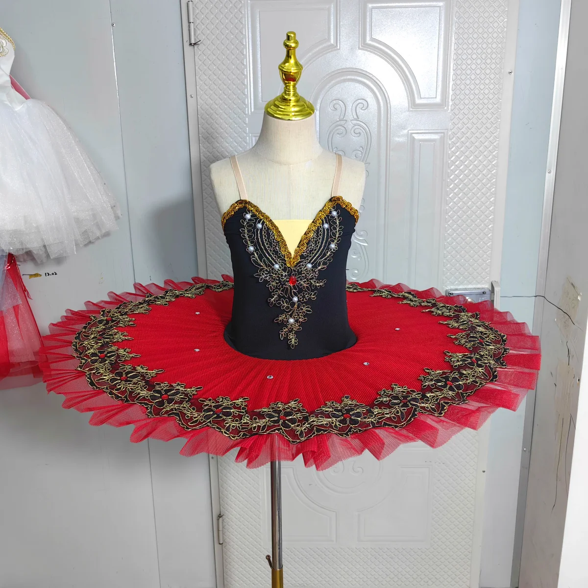 

Women Ballet Tutus Skirt Red Black Adults Swan Lake Ballet Dancing Costumes Clothes Professional Girls Tutu Dress Dance Outfit