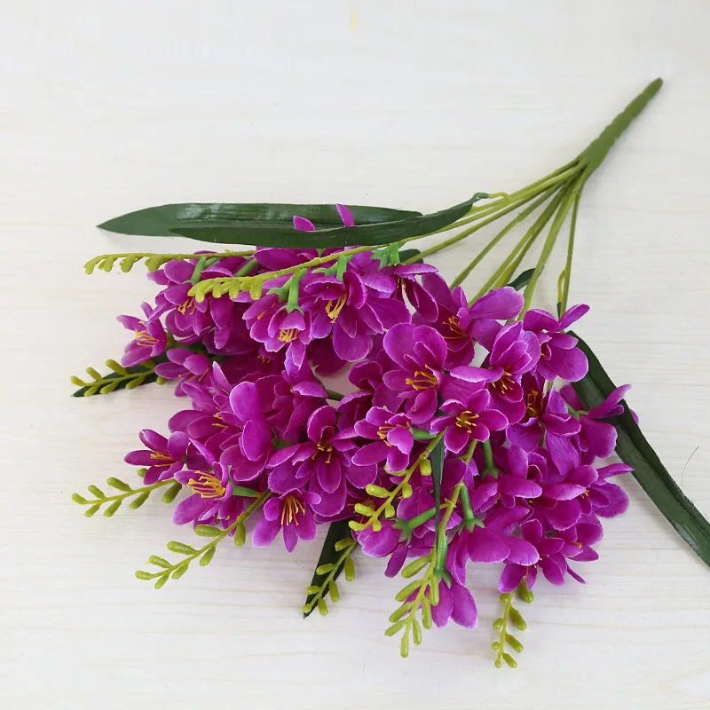 Один искусственный букет фрезий Шелковая фрезия Hybrida Blossom для свадьбы Домашний стол Цветочные украшения