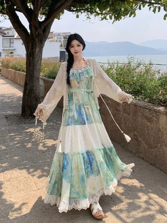 

Новое летнее платье больших размеров для женщин: свободное корейское платье А-силуэта с длинными рукавами, бретельками и узлом, окрашенное в технике тай-дай.