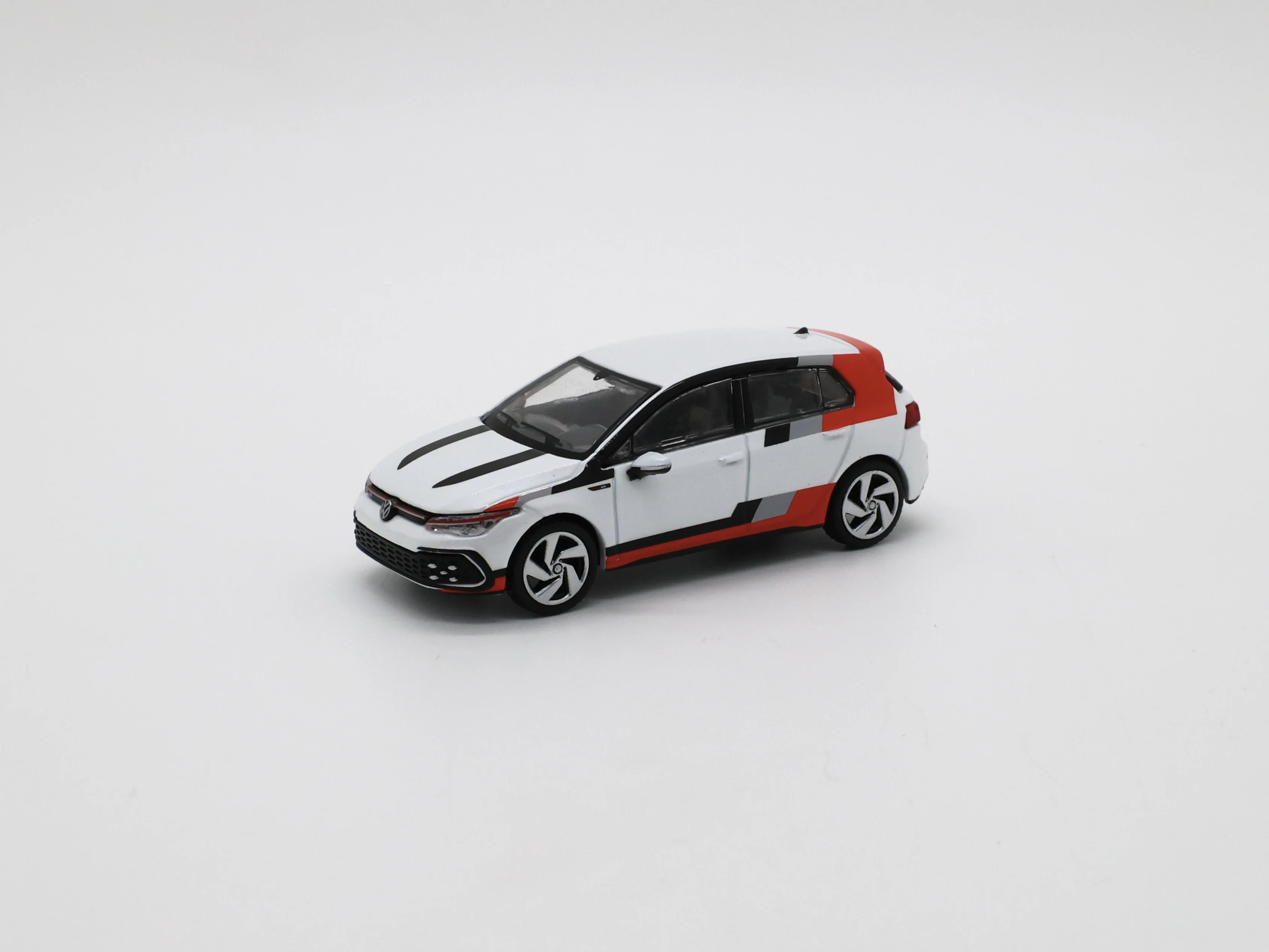 Sonic Gear 1/64 Volkswagen Golf GTI MK8 SUV Sportwagen Druckguss-Miniaturmodell mit Freilaufrädern Sammlerstück Geschenk für Kinder Jungen – Detail 7