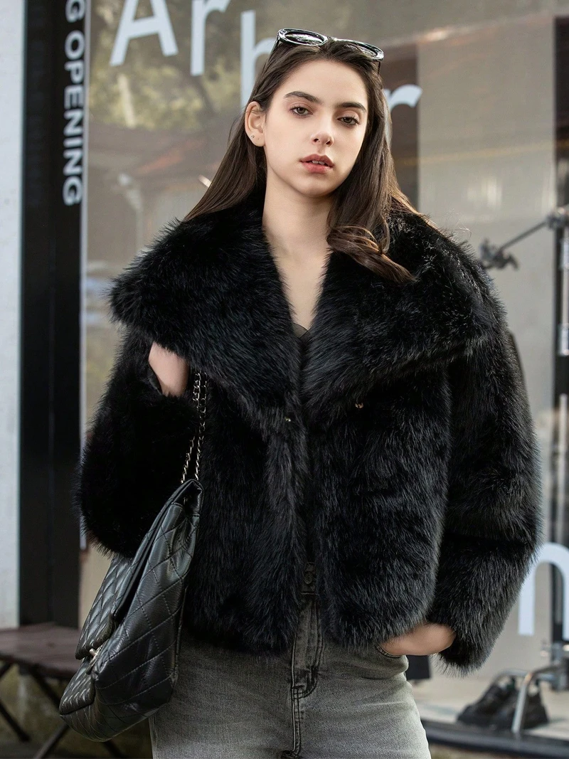 Abrigo de piel sintética esponjoso a la moda, Chaqueta corta holgada con cuello vuelto para invierno, ropa de calle gruesa y cálida, nuevo en prendas de vestir exteriores, abrigo de piel para mujer