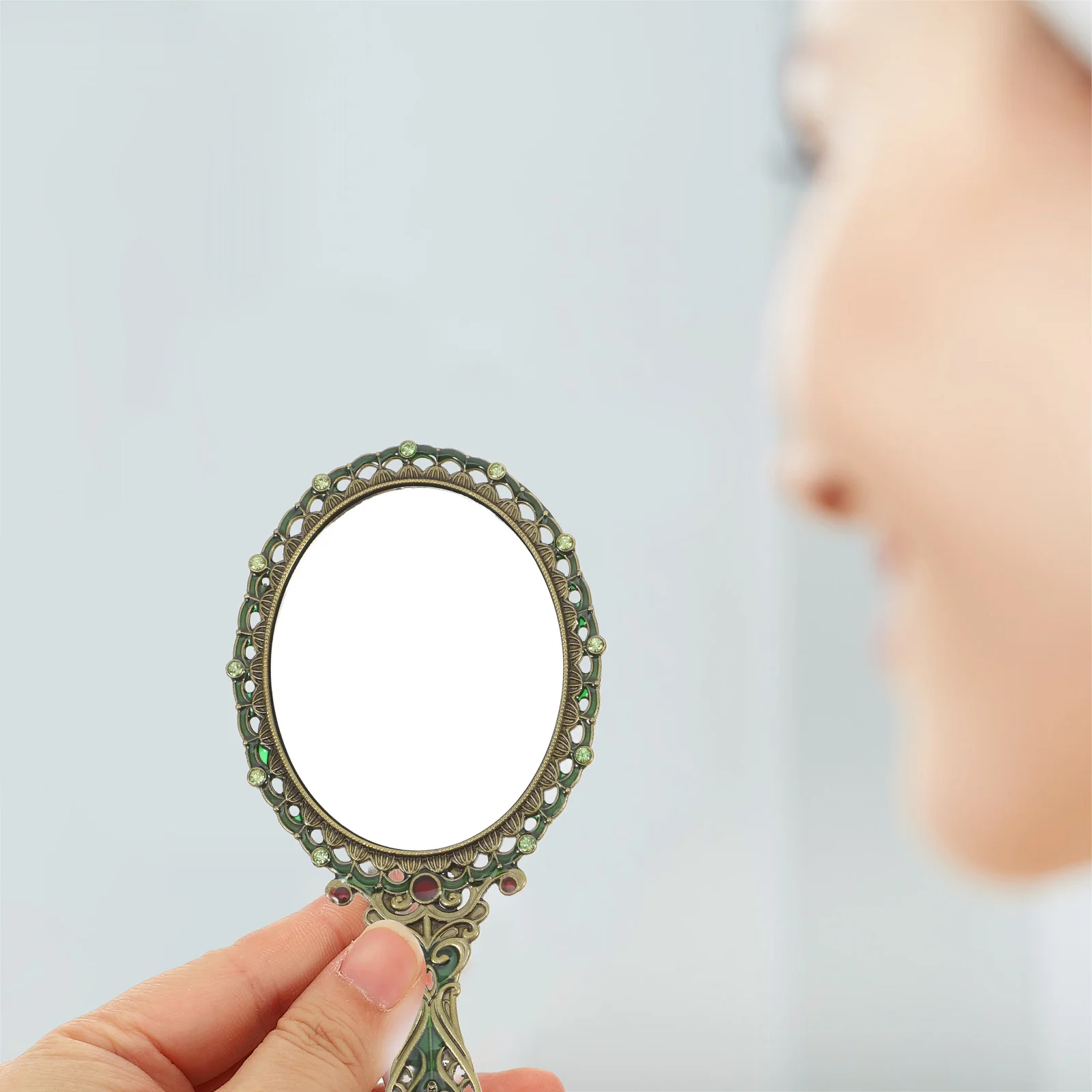 

1Set Vintage Makeup Mirror Handheld Ergonomic Handle Portable Small Mirror for Travel Vanity Office Bedroom Bathroom