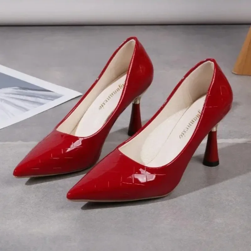 

Woman High Heels Temperament Pointed High Heels Single Shoes Elegant Banquet Party Shoes Wedding Bride Shoes Leather Dress Pumps