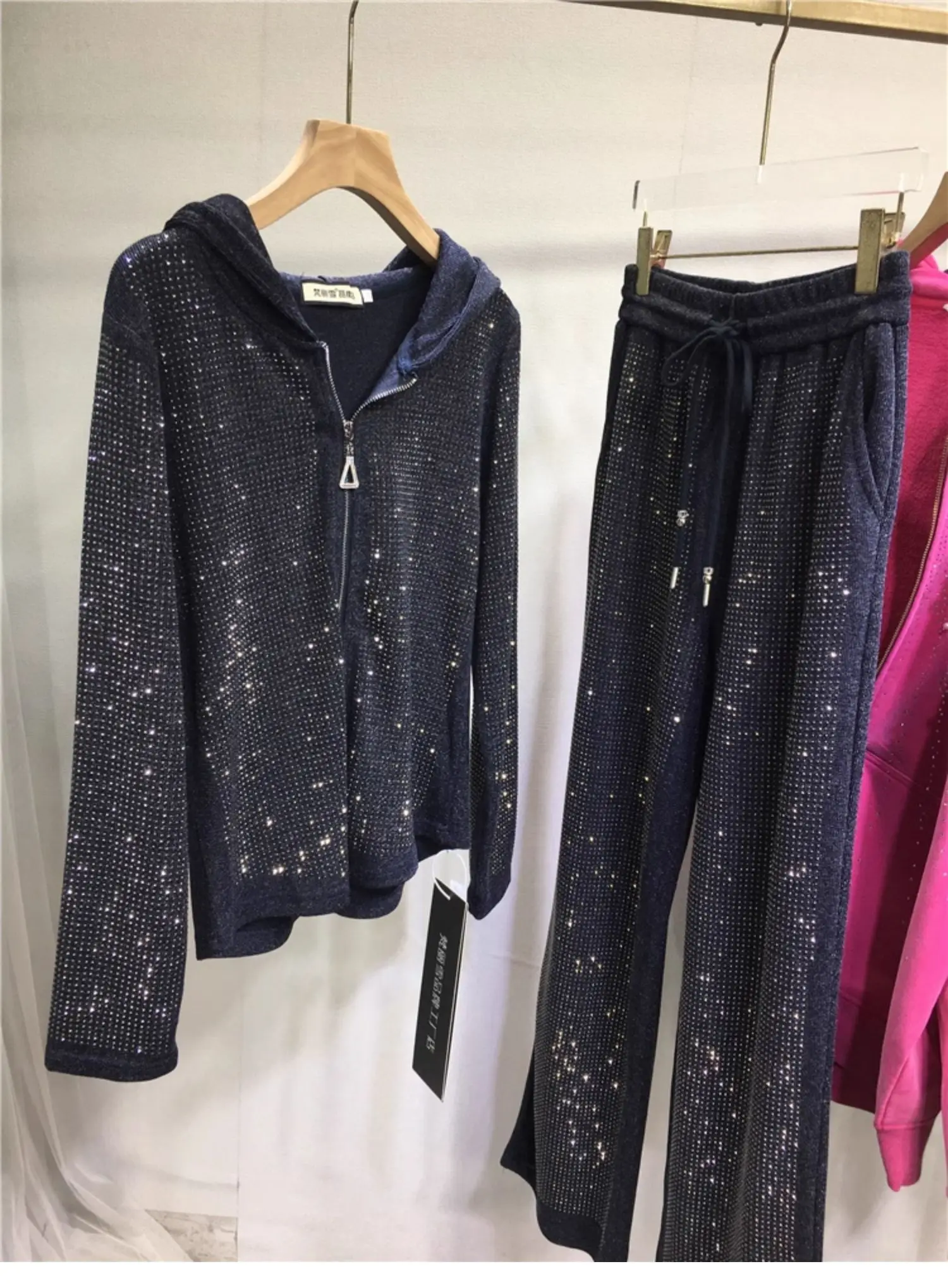 European Heavy Industry Rhinestone Luxury Two-Piece Set for Women Rhinestone Hooded Zipper Jacket + Pants Autumn Winter