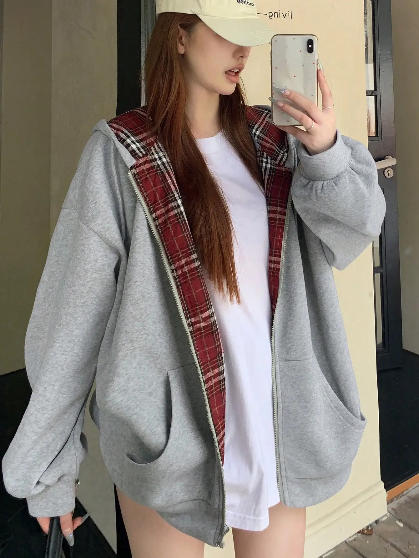 

Серая толстовка на молнии с красной клетчатой подкладкой, повседневная женская куртка оверсайз для осени