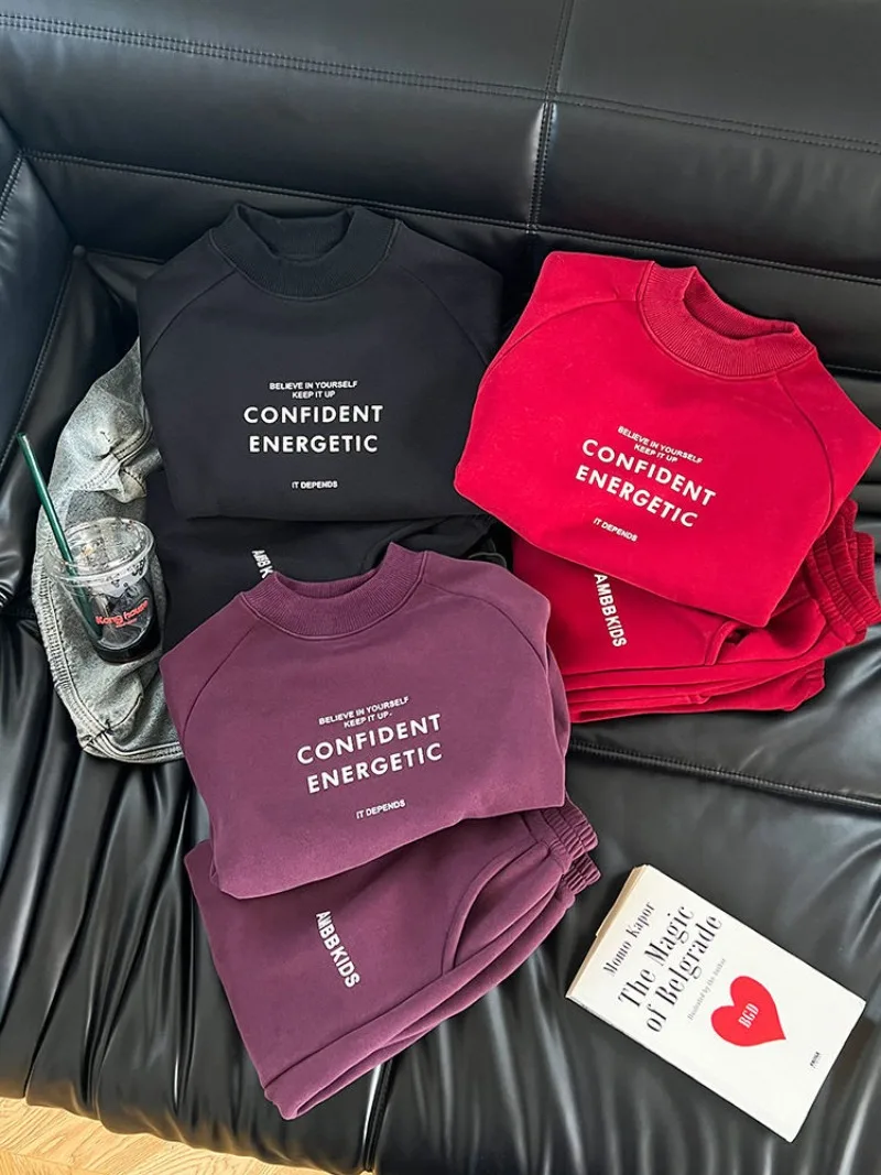 RAISE Winter-Set für Teenager-Jungen, 2-teiliges Kleidungsset, Sweatshirt mit Buchstabenmuster und Fleece-Unterhose, warmes, dickes Kinder-Outfit für Jungen. – Detail 10