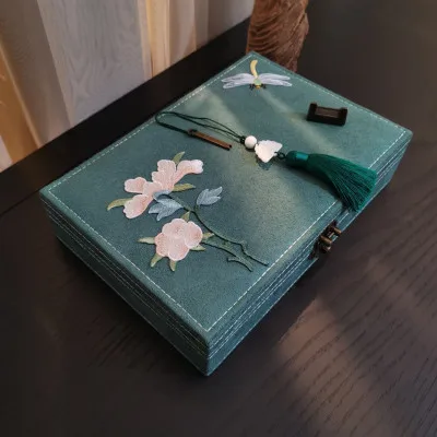 

Tassels Flannel Classical Chinese Jewelry Box Antique Flower God Necklace Ring Storage Box Gift For Women Gift for Mother's Day