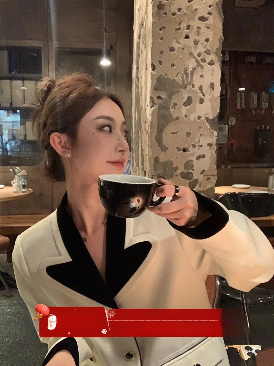 

Новинка 2025 года: Женский шерстяной костюм-двойка (пальто и юбка) в стиле французского шика, повседневный, для взрослых женщин